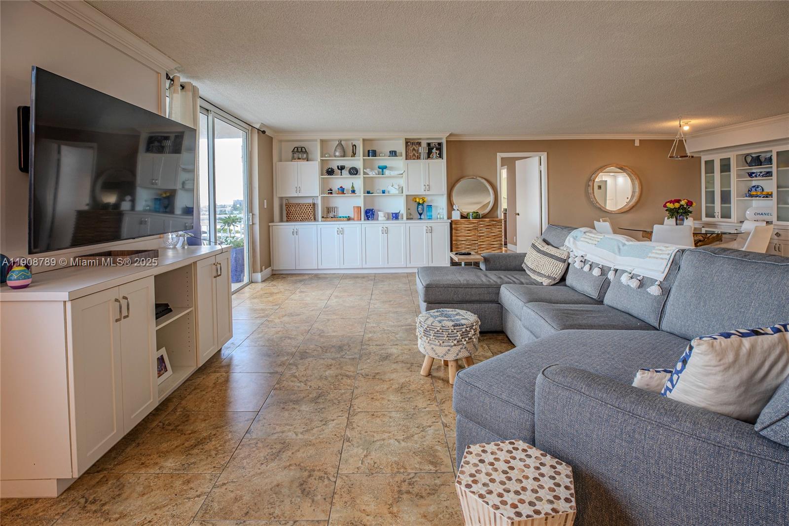 Photo of 437 Golden Isles Dr  #9B-C, Hallandale Beach, Florida, 33009 - 