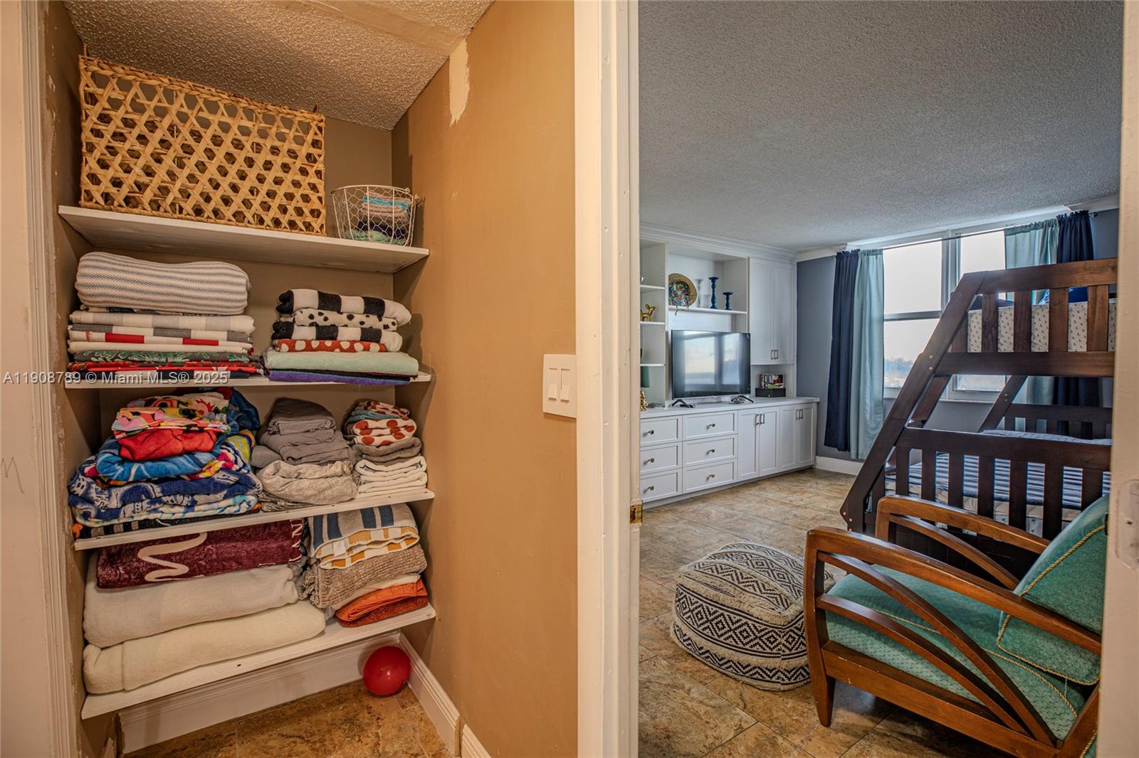 Photo of 437 Golden Isles Dr  #9B-C, Hallandale Beach, Florida, 33009 - 