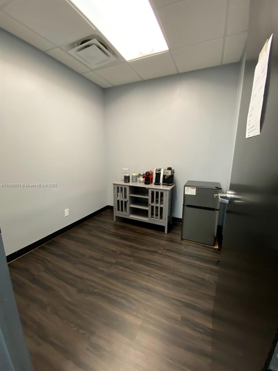 Подробнее 600A / кв.футов $ 2025-11-05 0 Фото