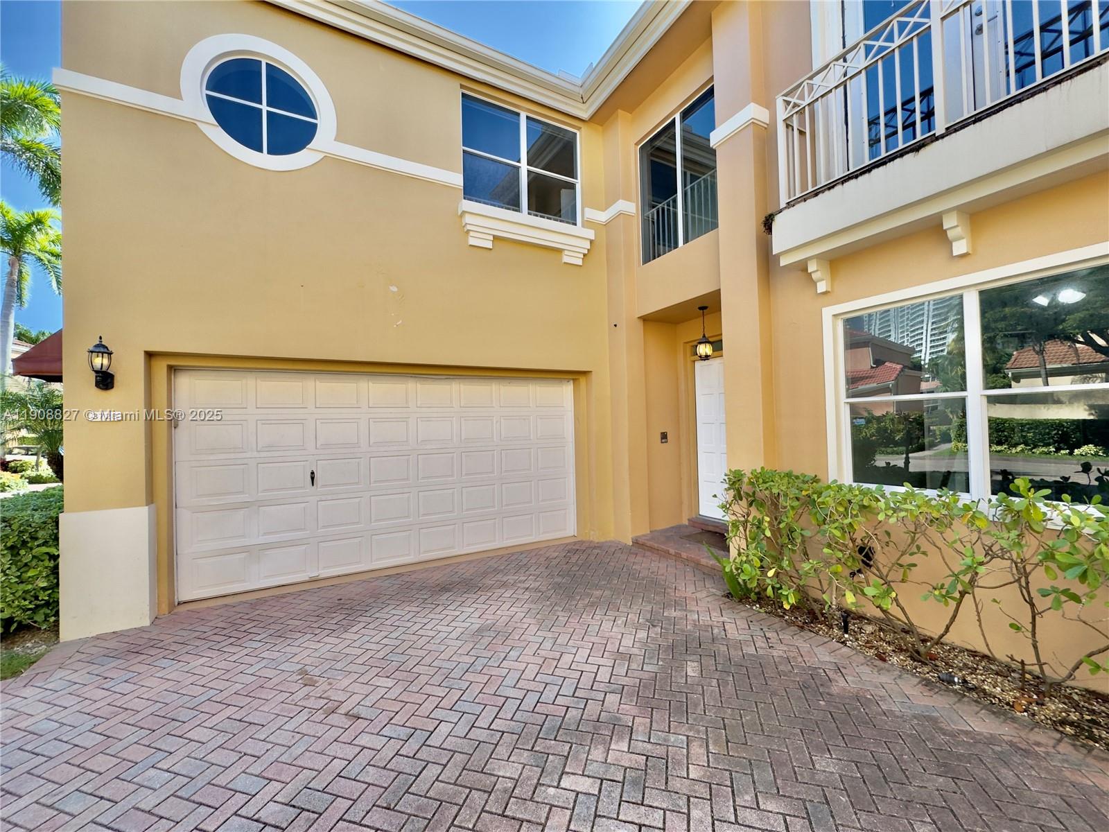Photo of 3728 208th Ter  (3728), Aventura, Florida, 33180 - 