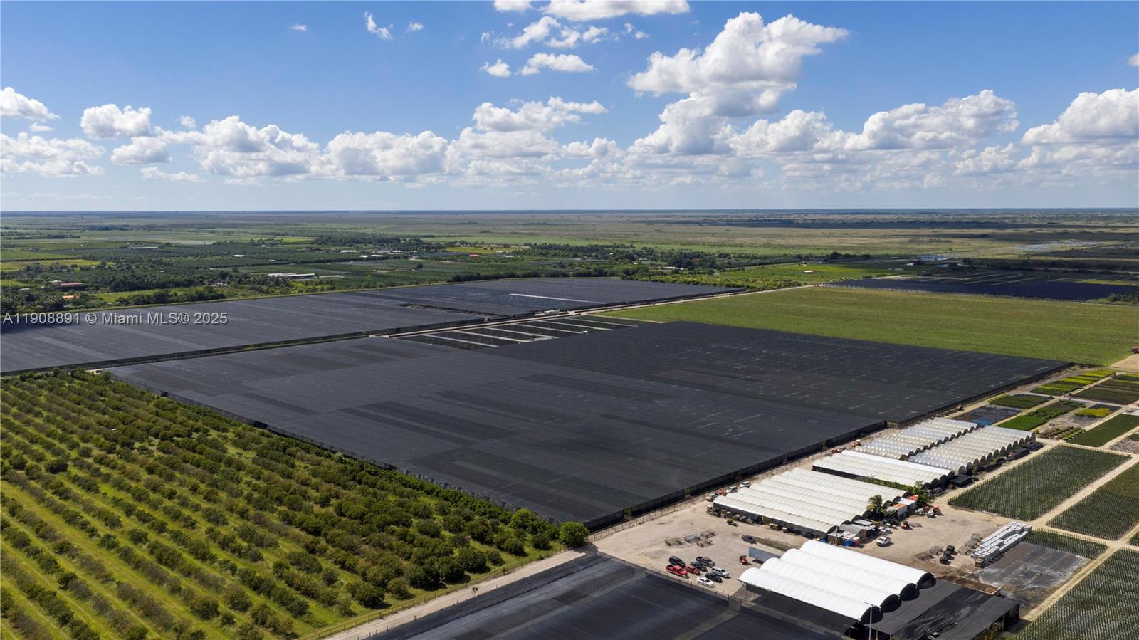 See details / sq. ft. $ 2025-11-05 0 Photo