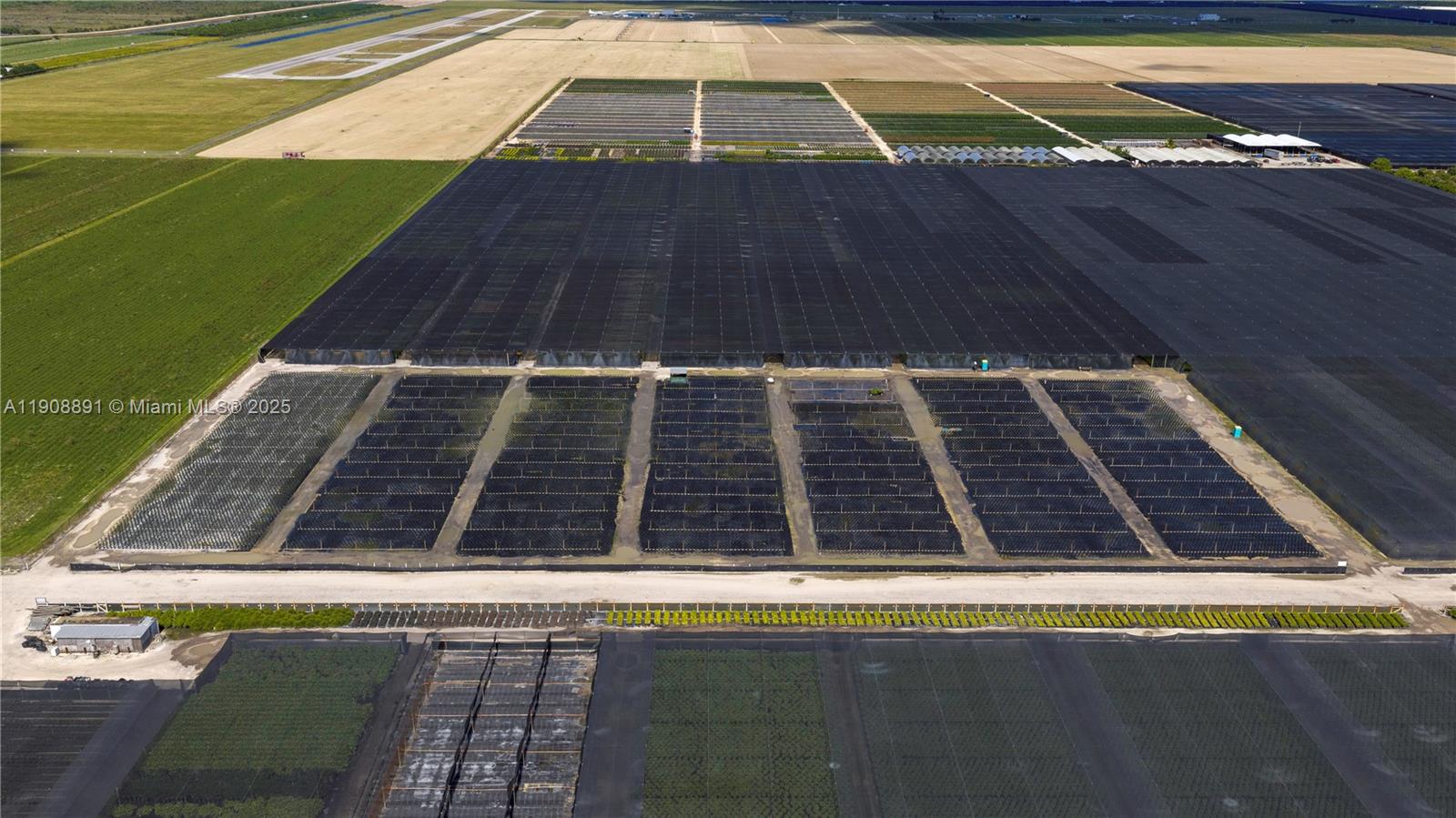 See details / sq. ft. $ 2025-11-05 0 Photo