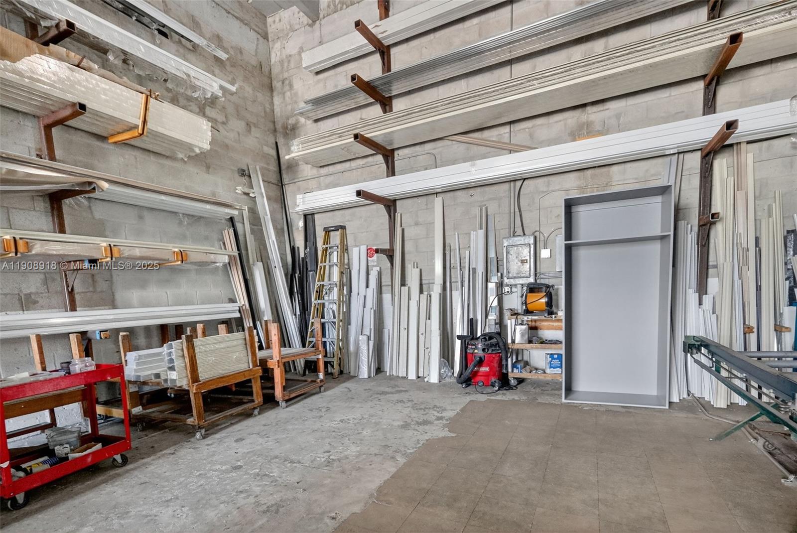 Ver detalles 21 / sq. ft. $ 2025-11-05 0 foto