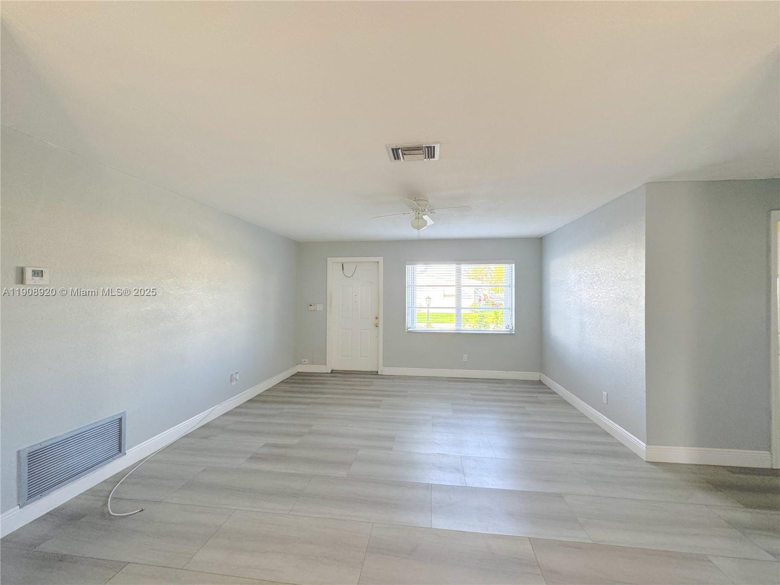 See details 300 2 / 2 1331 sq. ft. $ 2025-11-05 0 Photo