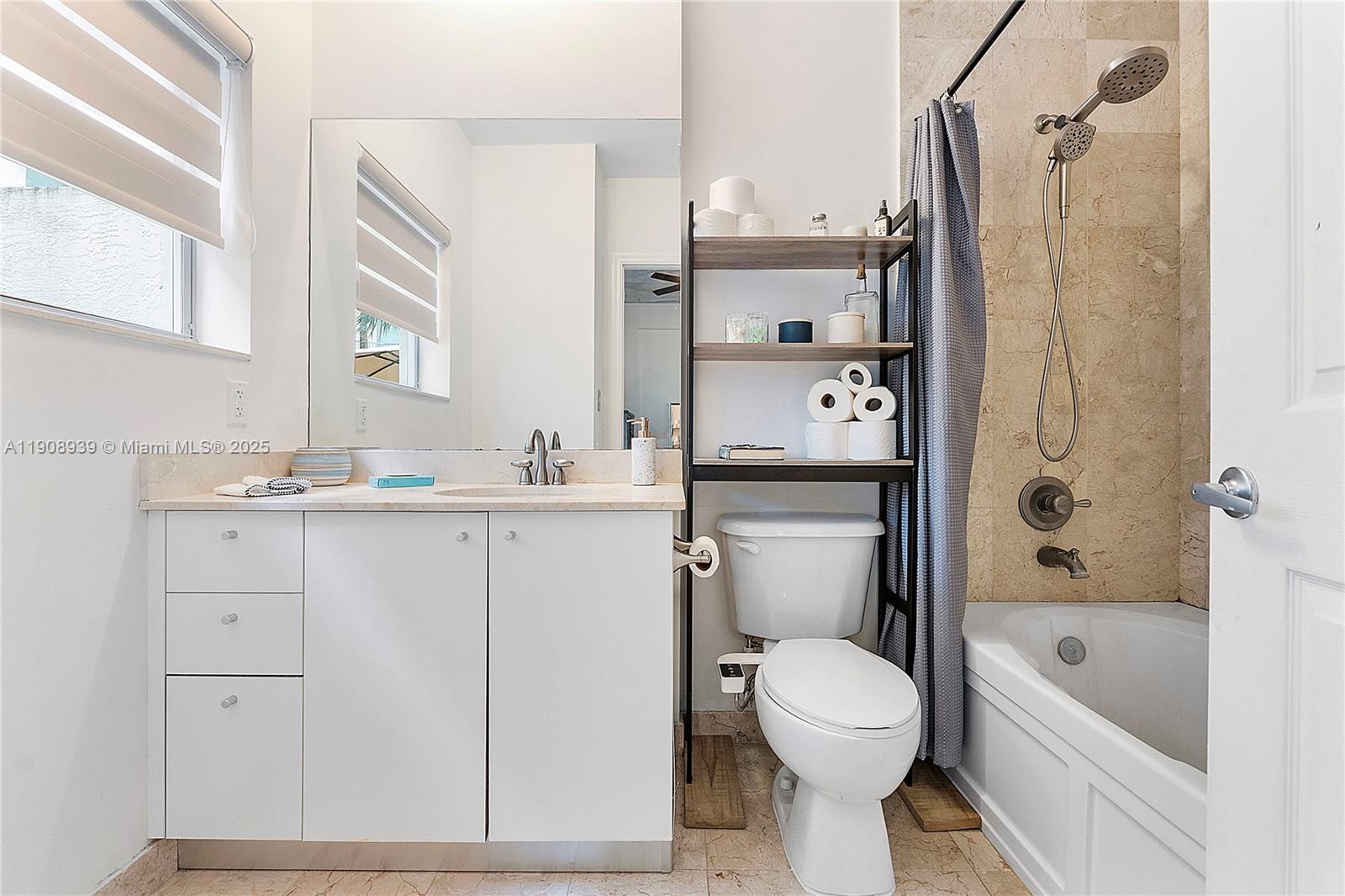 Photo of #102, Hollywood, Florida, 33020 -