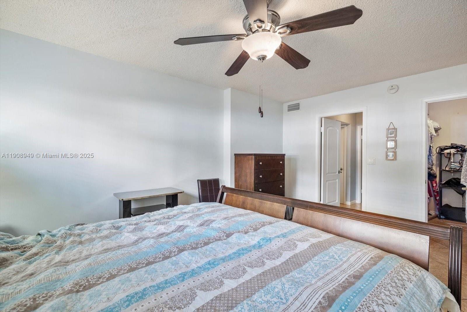 Photo of 609 14th Ave  #105, Hallandale Beach, Florida, 33009 - 