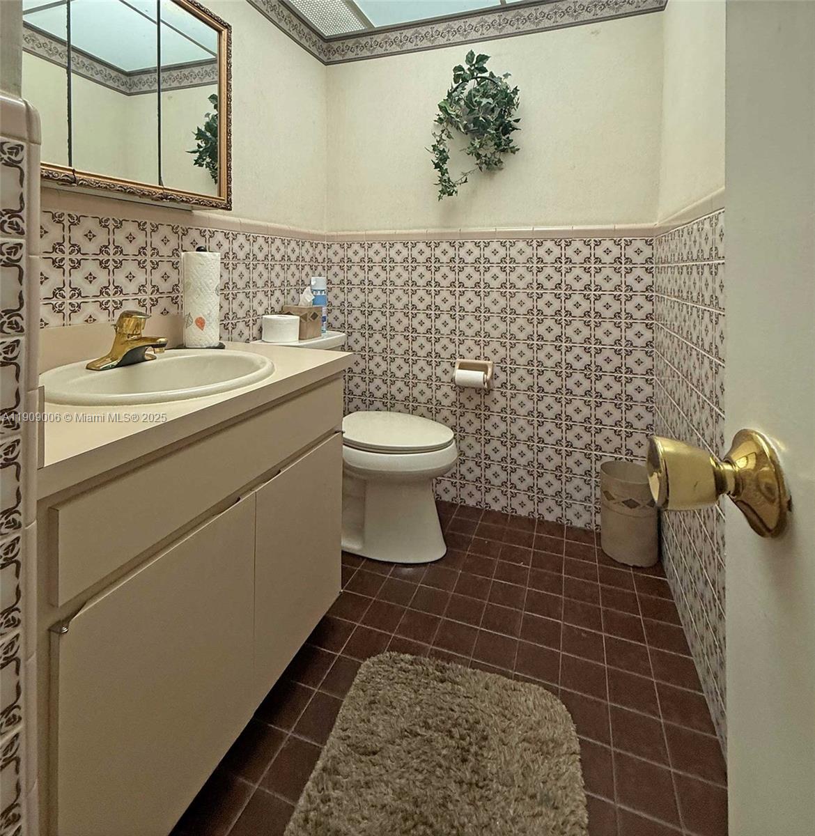 Подробнее / кв.футов $ 2025-11-05 0 Фото