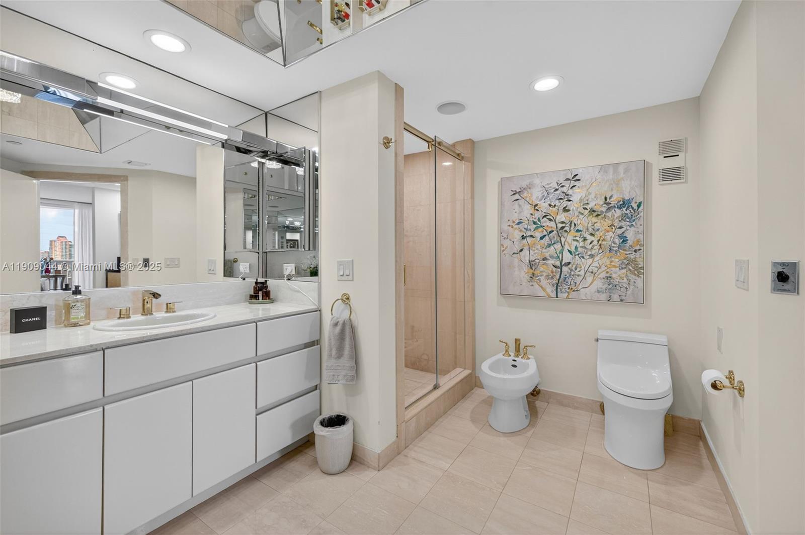 1904 2 / 2 1607 sq. ft. $ 2025-11-05 0 Photo