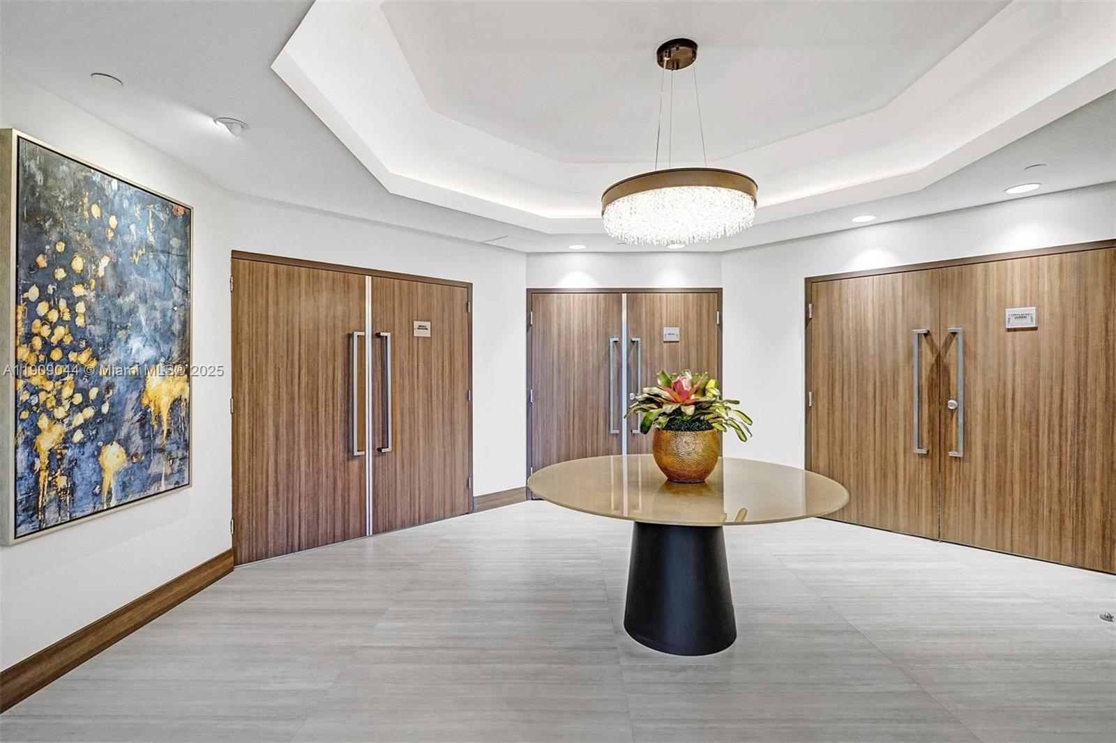 1904 2 / 2 1607 sq. ft. $ 2025-11-05 0 Photo