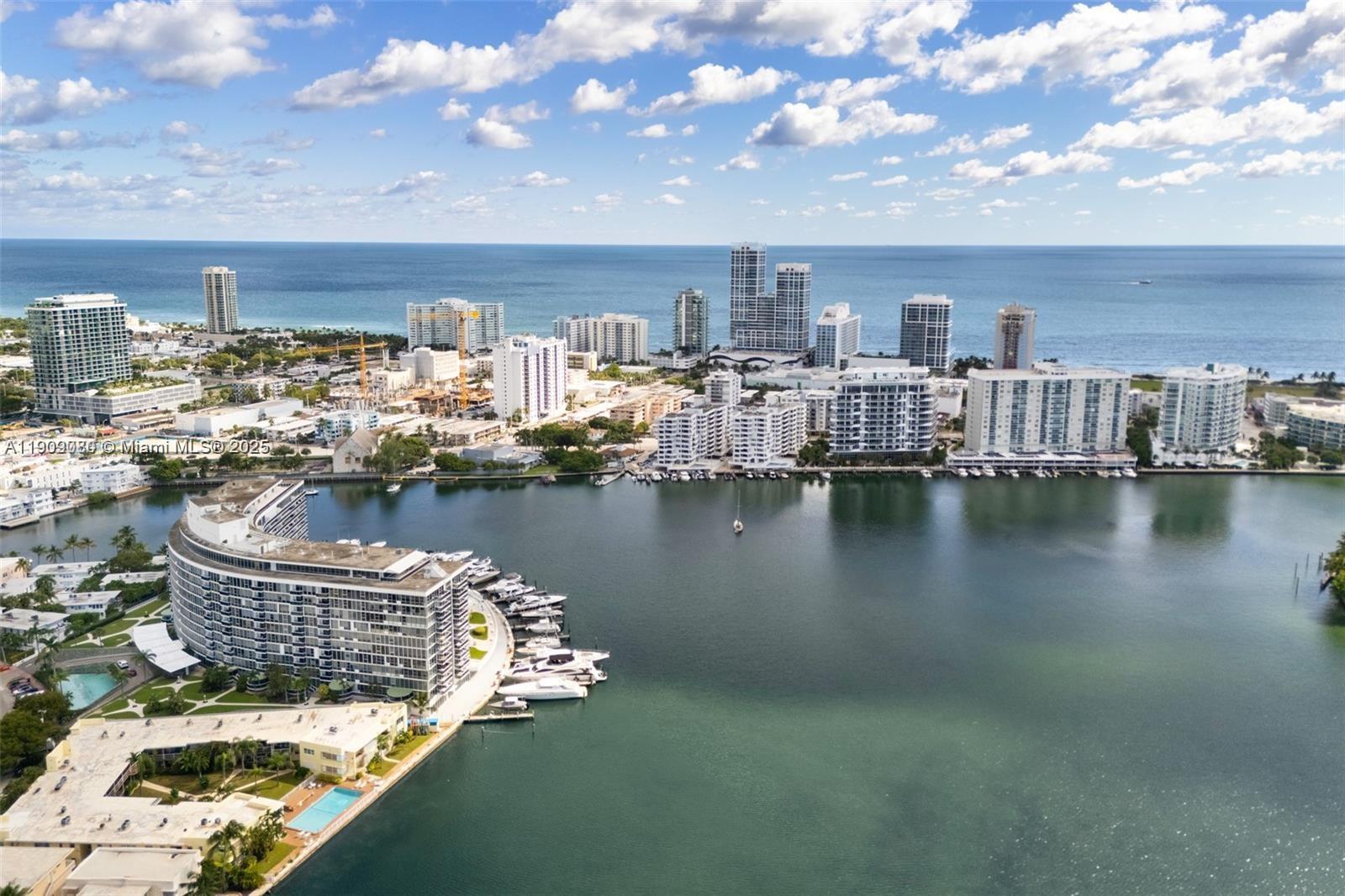 See details / sq. ft. $ 2025-11-05 0 Photo