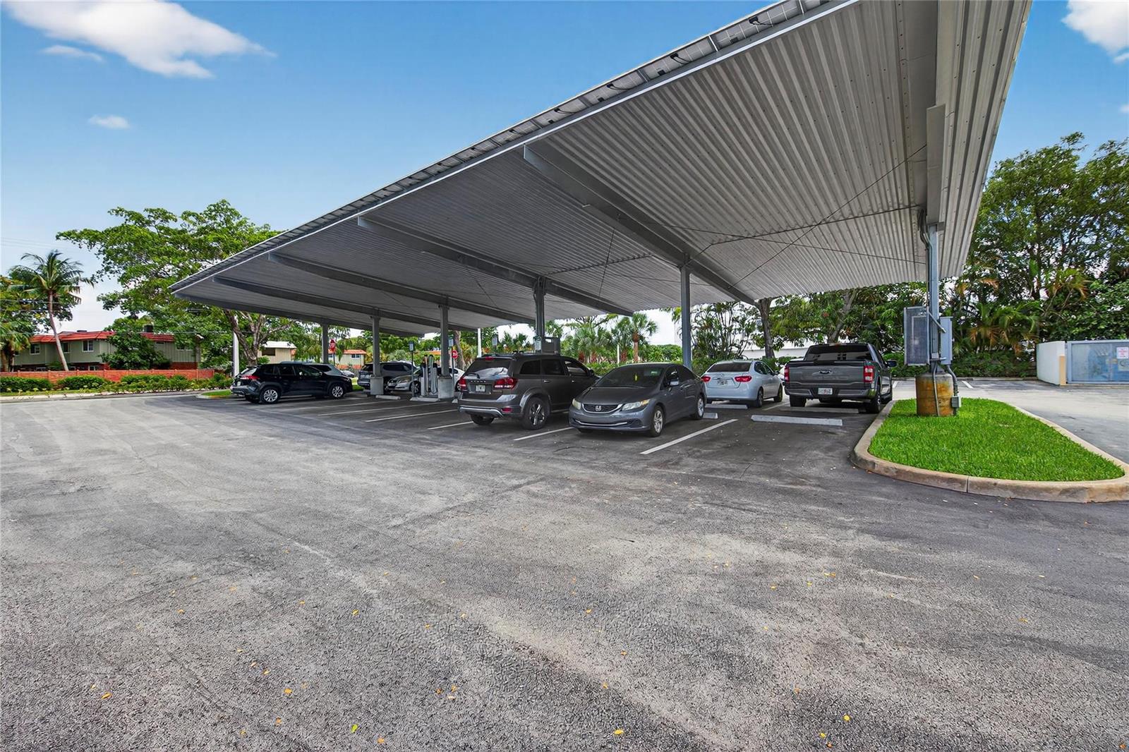 See details / 0 sq. ft. $ 2026-06-15 0 Photo