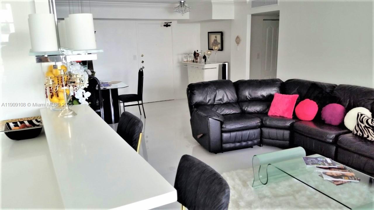 See details 1901 2 / 2 1488 sq. ft. $ 2025-11-05 0 Photo