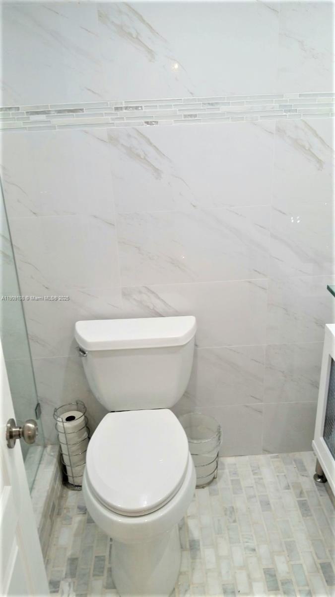 See details 1901 2 / 2 1488 sq. ft. $ 2025-11-05 0 Photo