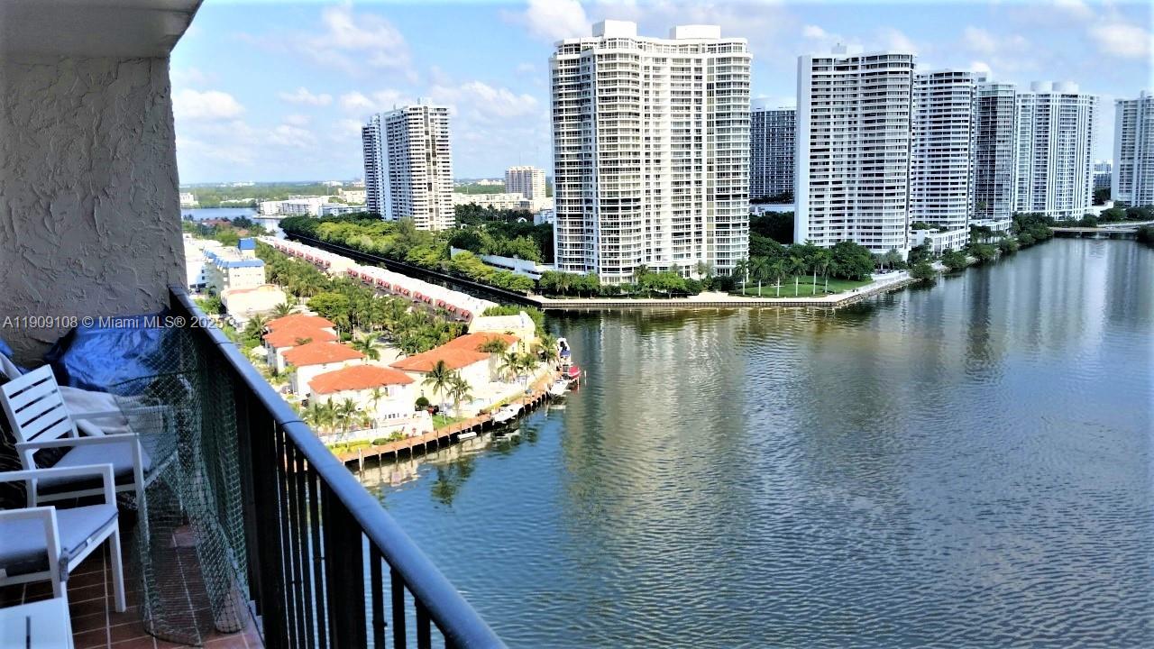 See details 1901 2 / 2 1488 sq. ft. $ 2025-11-05 0 Photo