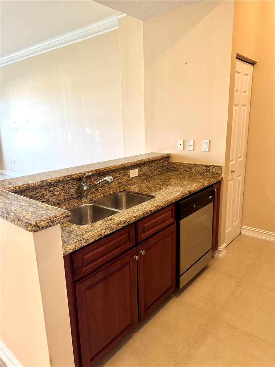 Photo of 3001 185th St #634, Aventura, Florida, 33180 -