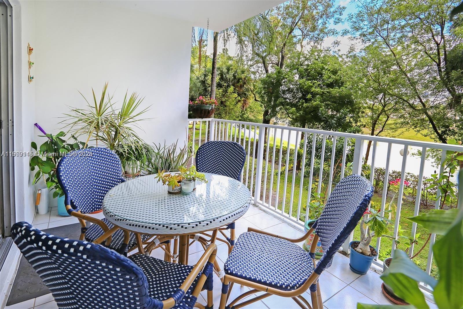 212 2 / 2 1164 sq. ft. $ 2025-11-05 0 Photo