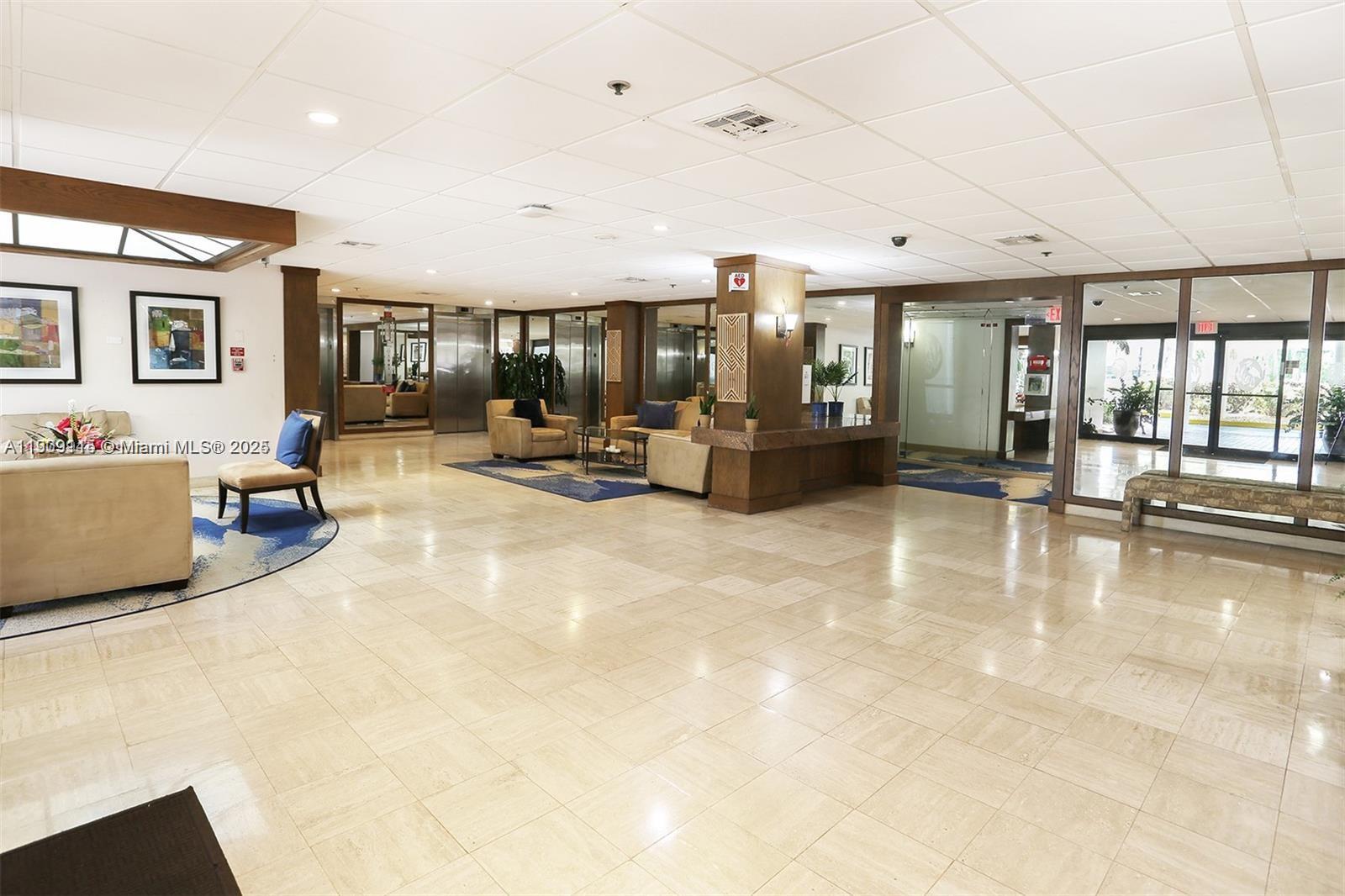 212 2 / 2 1164 sq. ft. $ 2025-11-05 0 Photo