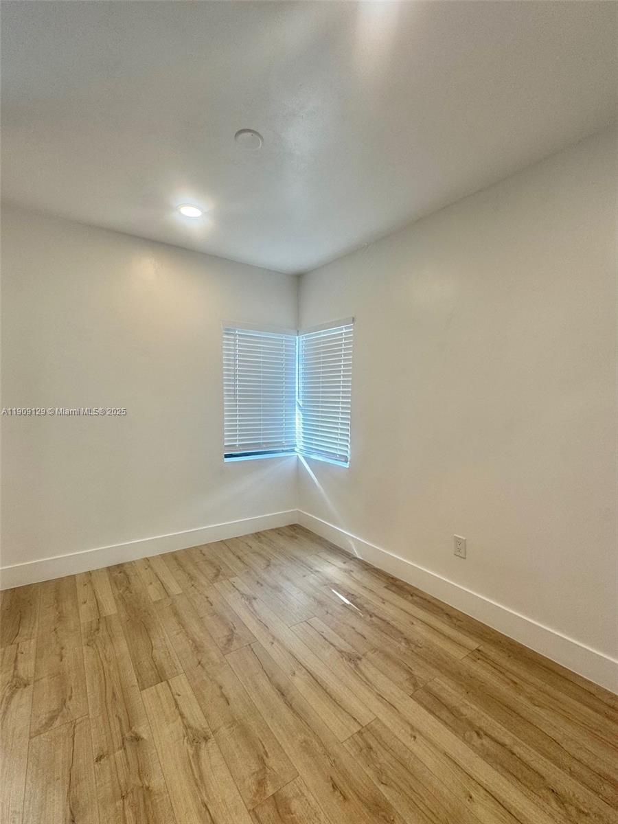   /  2204 sq. ft. $ 2025-11-05 0 Photo