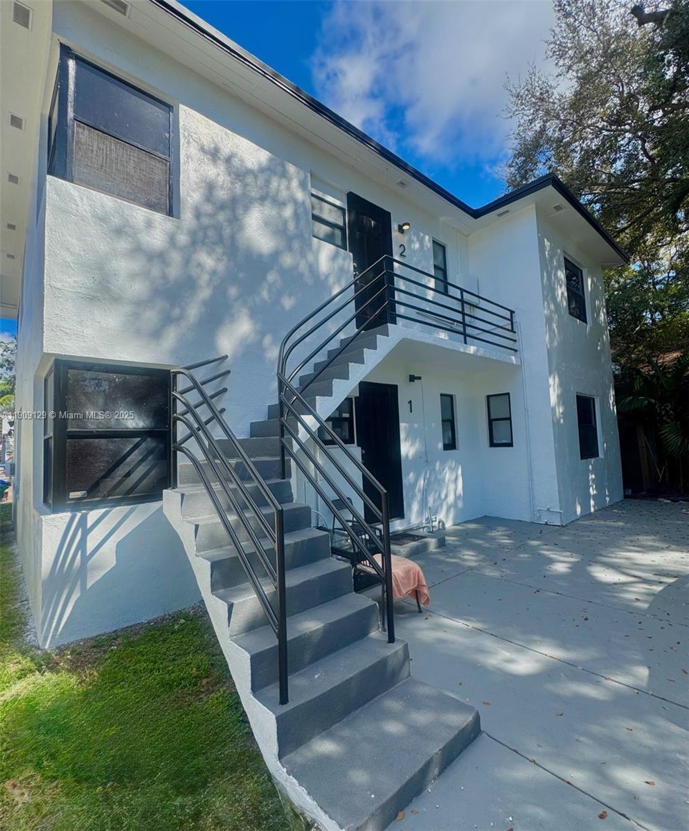   /  2204 sq. ft. $ 2025-11-05 0 Photo