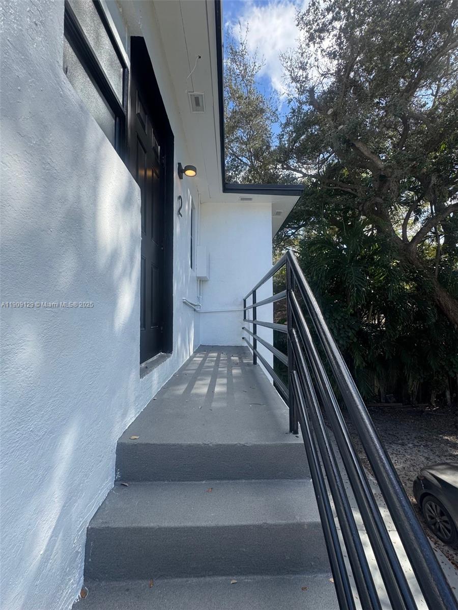   /  2204 sq. ft. $ 2025-11-05 0 Photo