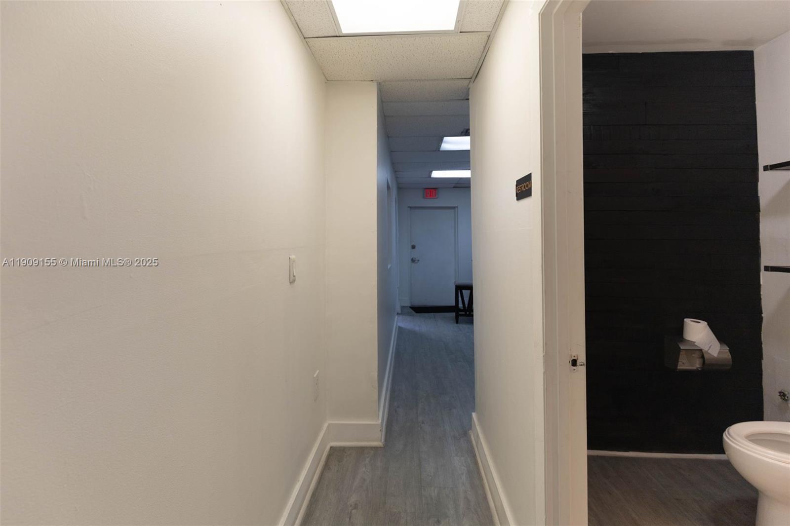 Ver detalles H / sq. ft. $ 2025-11-05 0 foto