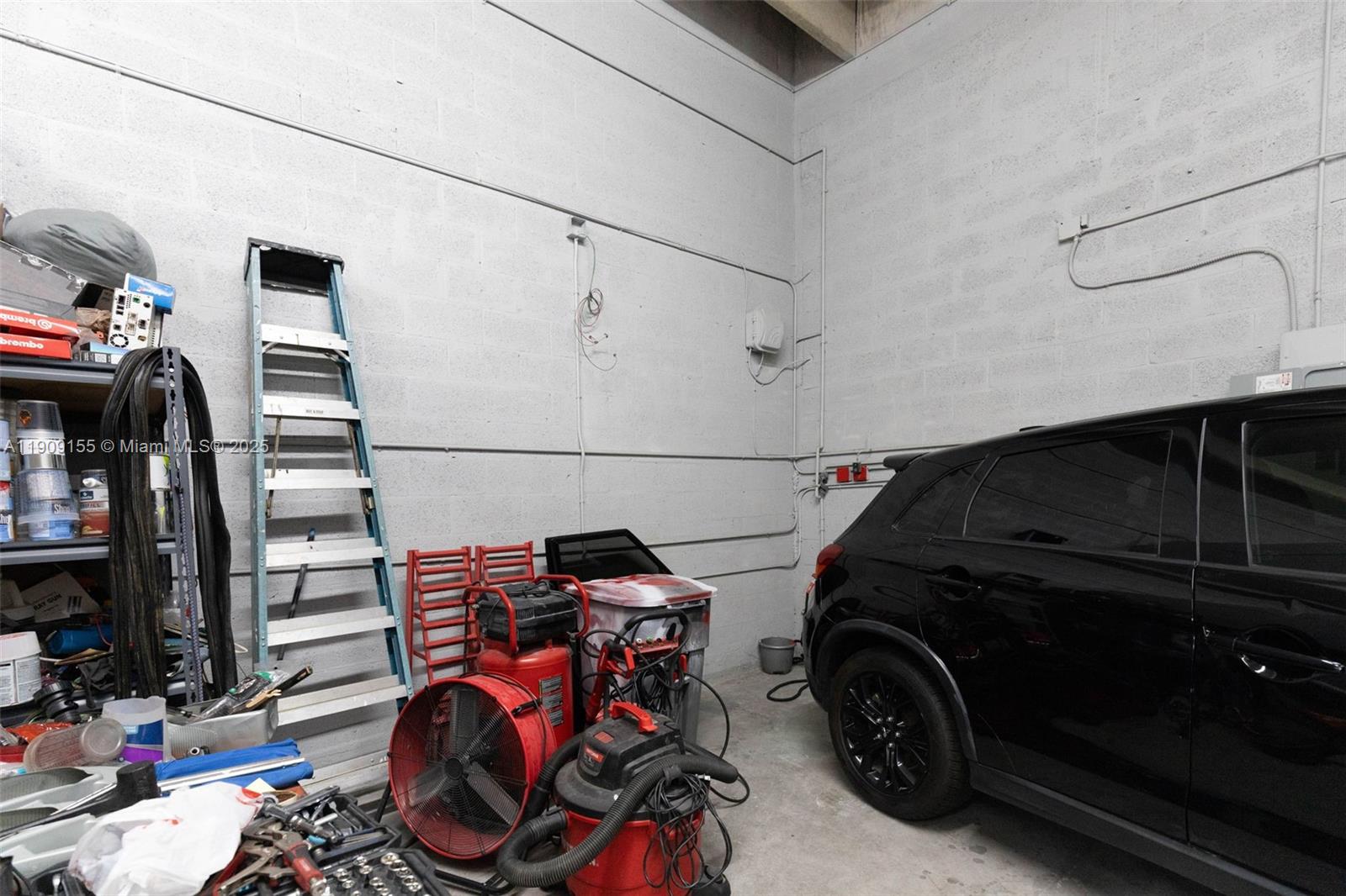 Ver detalles H / sq. ft. $ 2025-11-05 0 foto