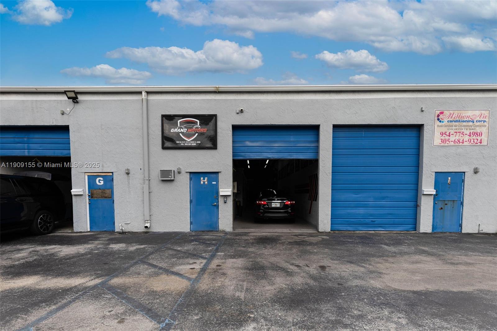 Ver detalles H / sq. ft. $ 2025-11-05 0 foto