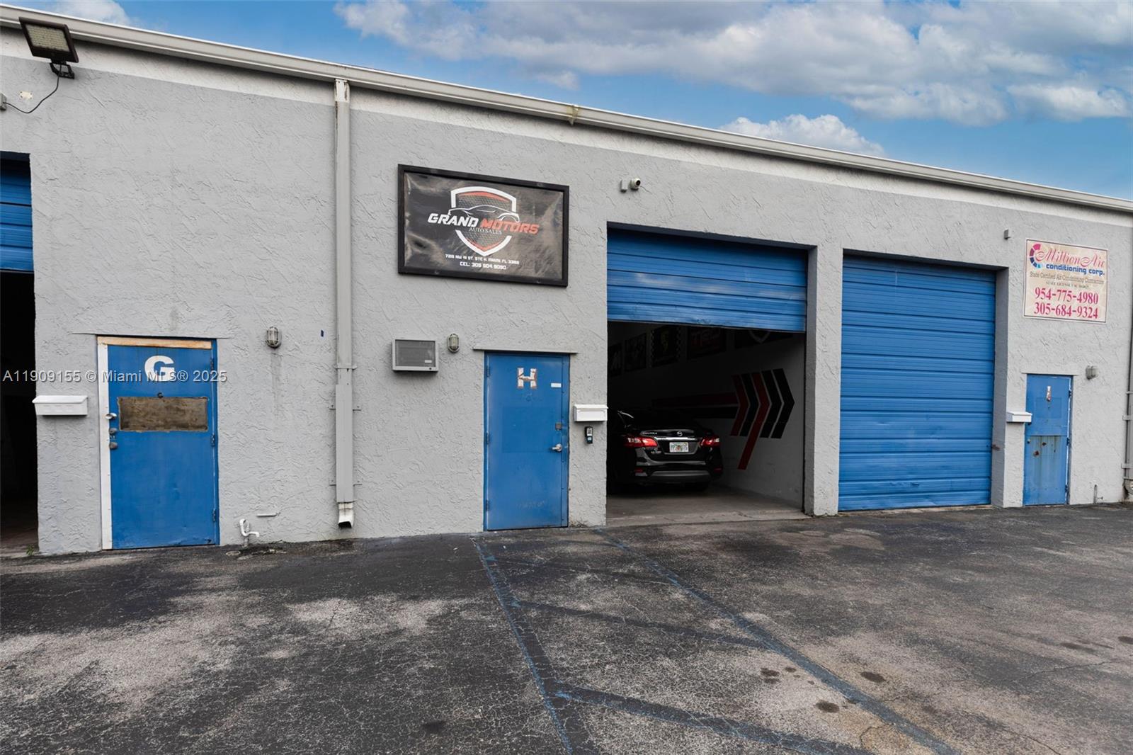 Ver detalles H / sq. ft. $ 2025-11-05 0 foto