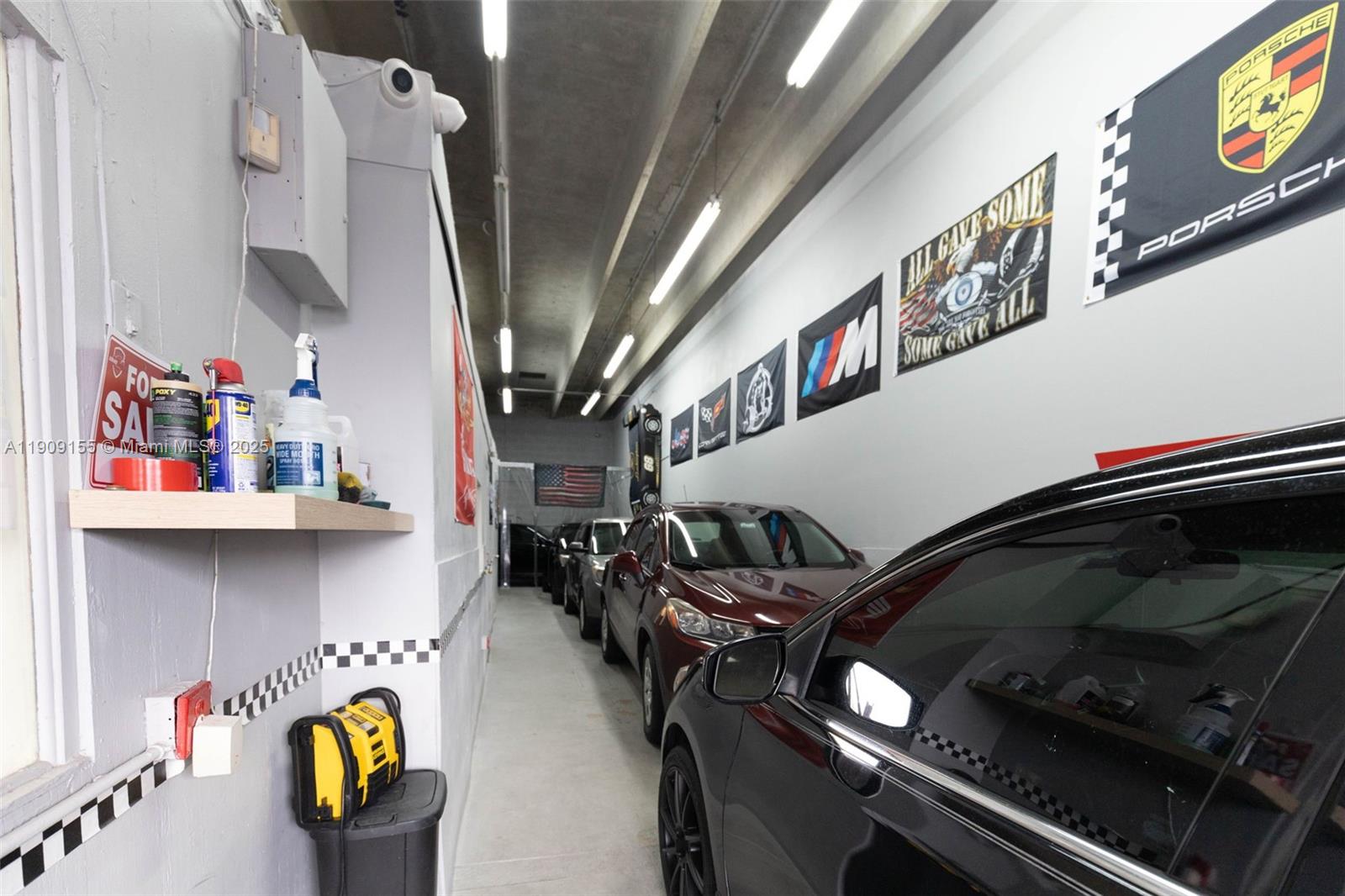 Ver detalles H / sq. ft. $ 2025-11-05 0 foto