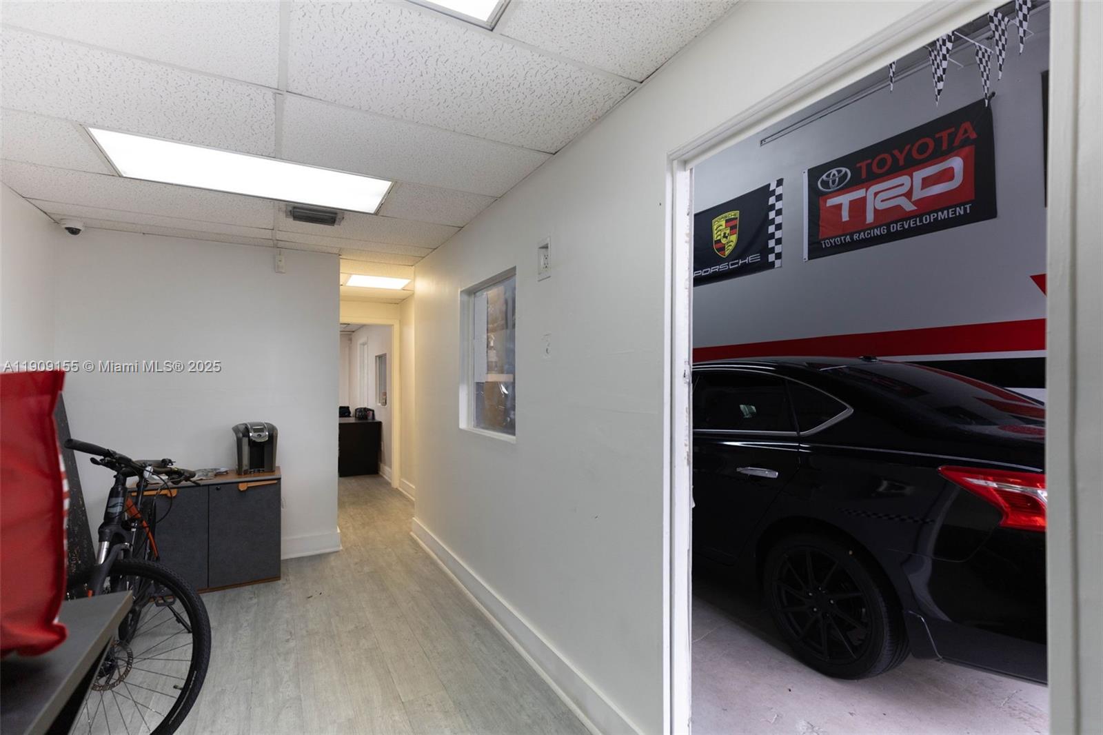 Ver detalles H / sq. ft. $ 2025-11-05 0 foto