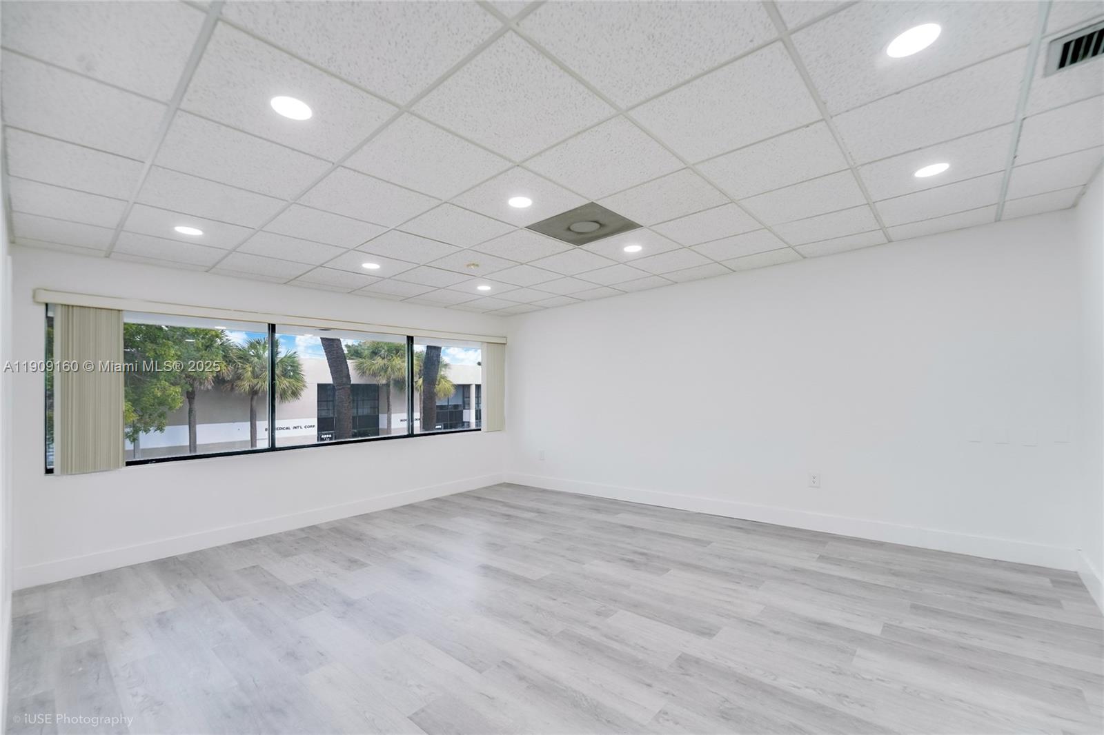 Ver detalles 22 / sq. ft. $ 2025-11-06 0 foto