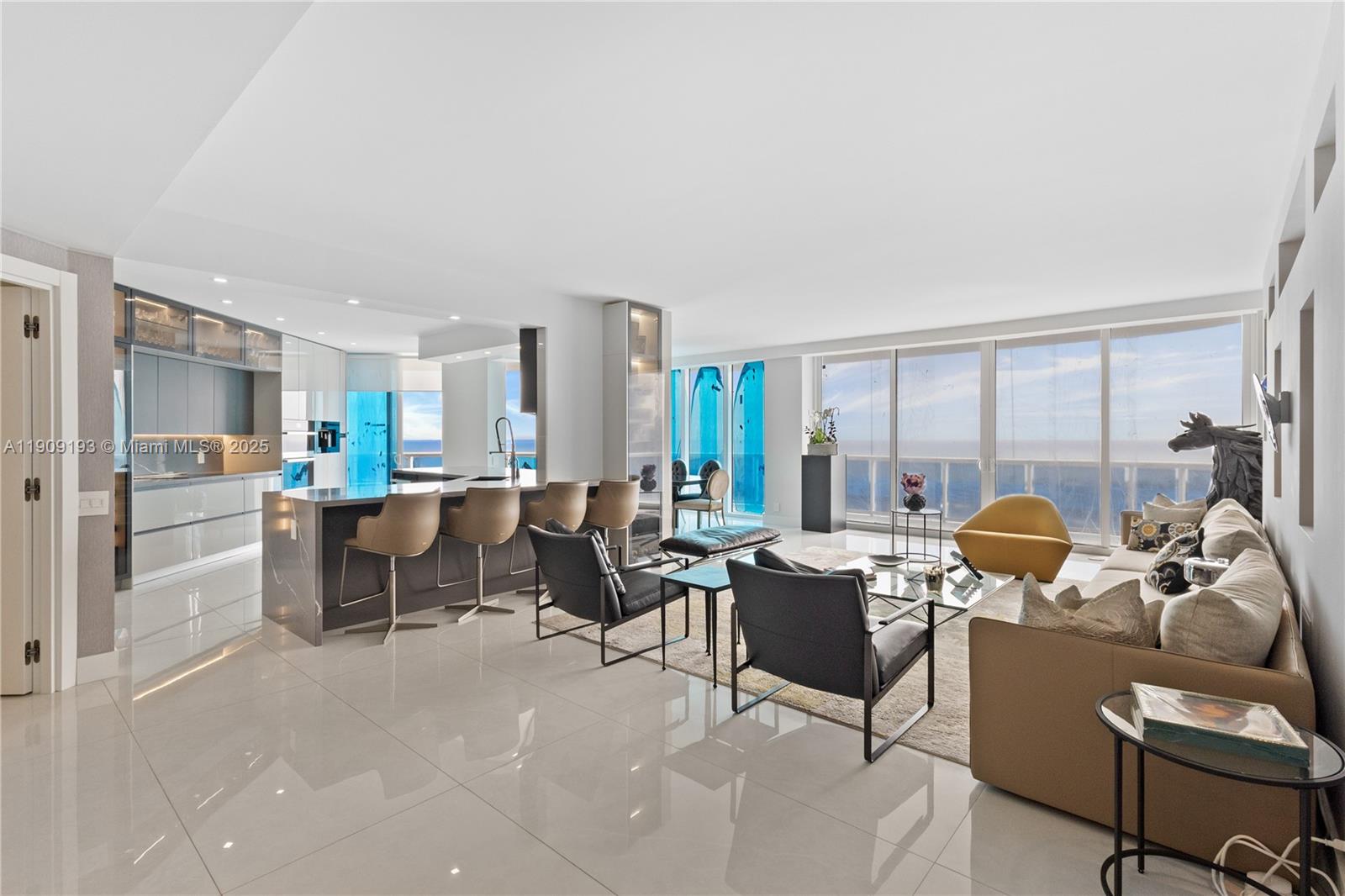 Photo of 3801 207th St  #2002, Aventura, Florida, 33180 - 