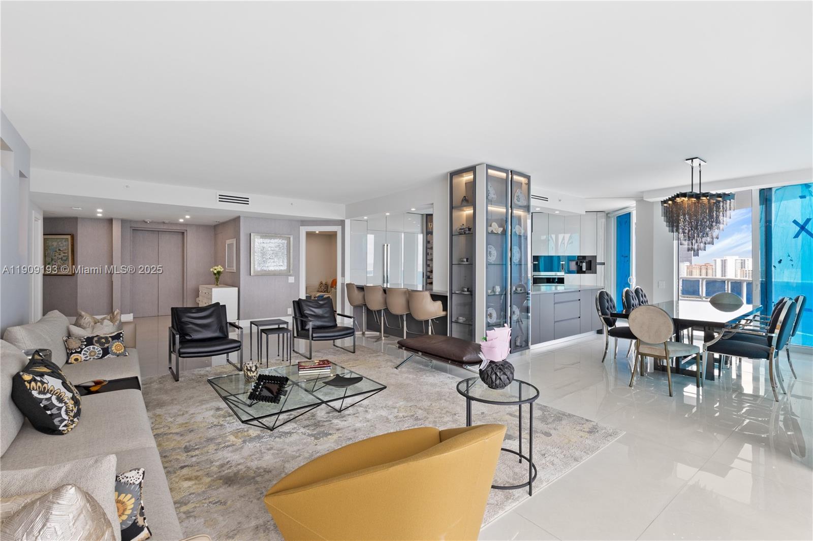 Photo of 3801 207th St  #2002, Aventura, Florida, 33180 - 