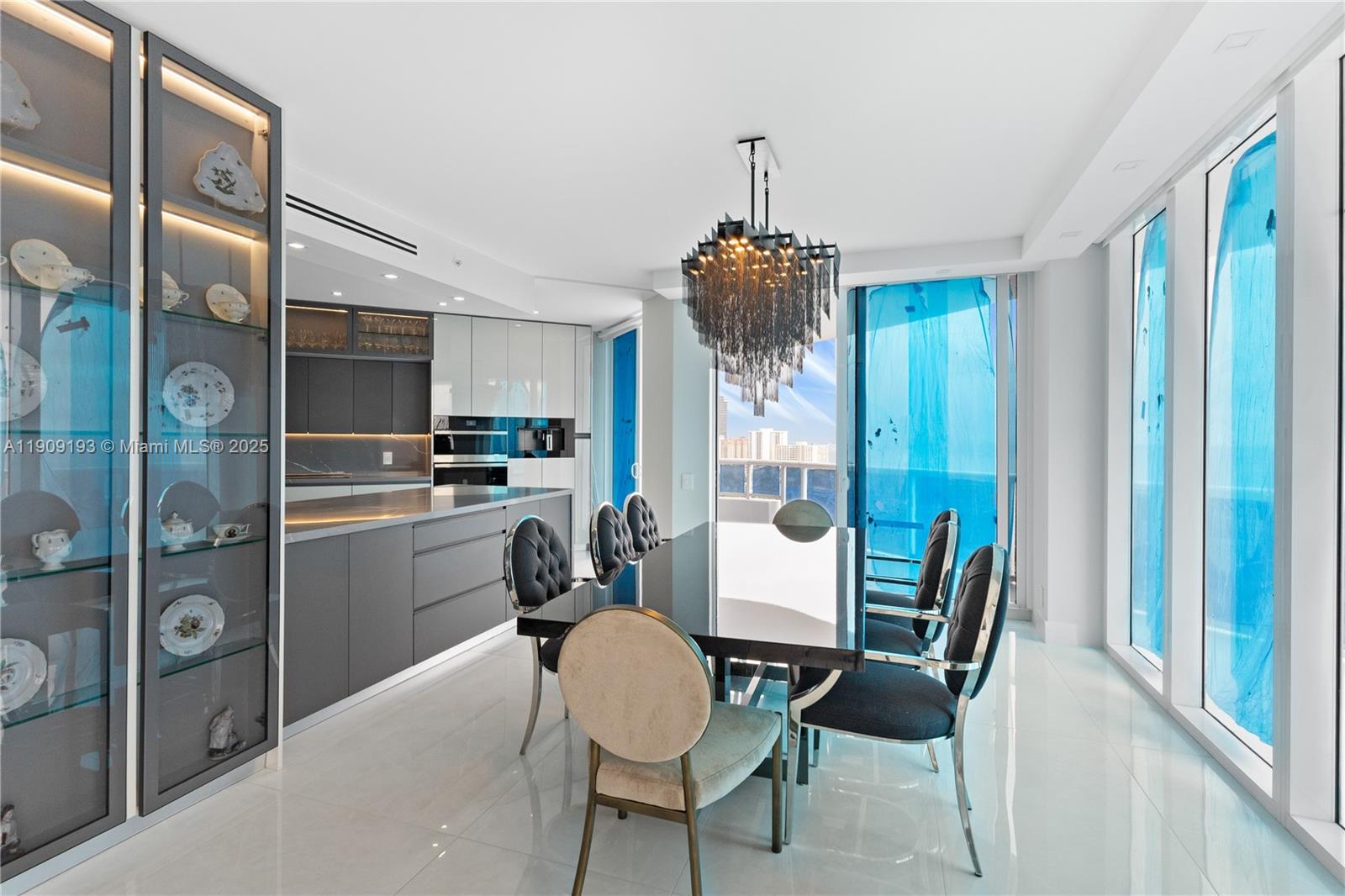 Photo of 3801 207th St  #2002, Aventura, Florida, 33180 - 