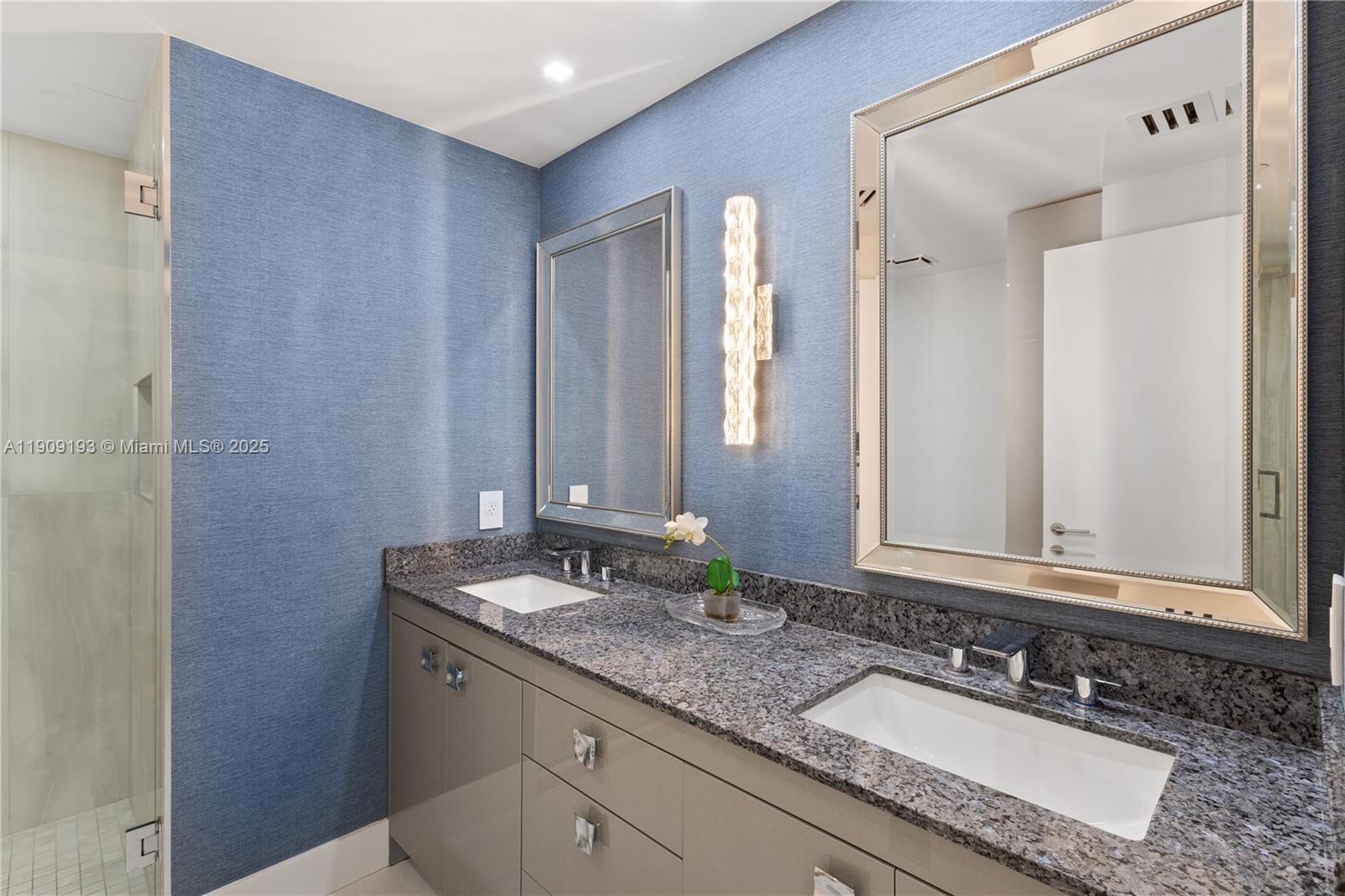 Photo of 3801 207th St  #2002, Aventura, Florida, 33180 - 