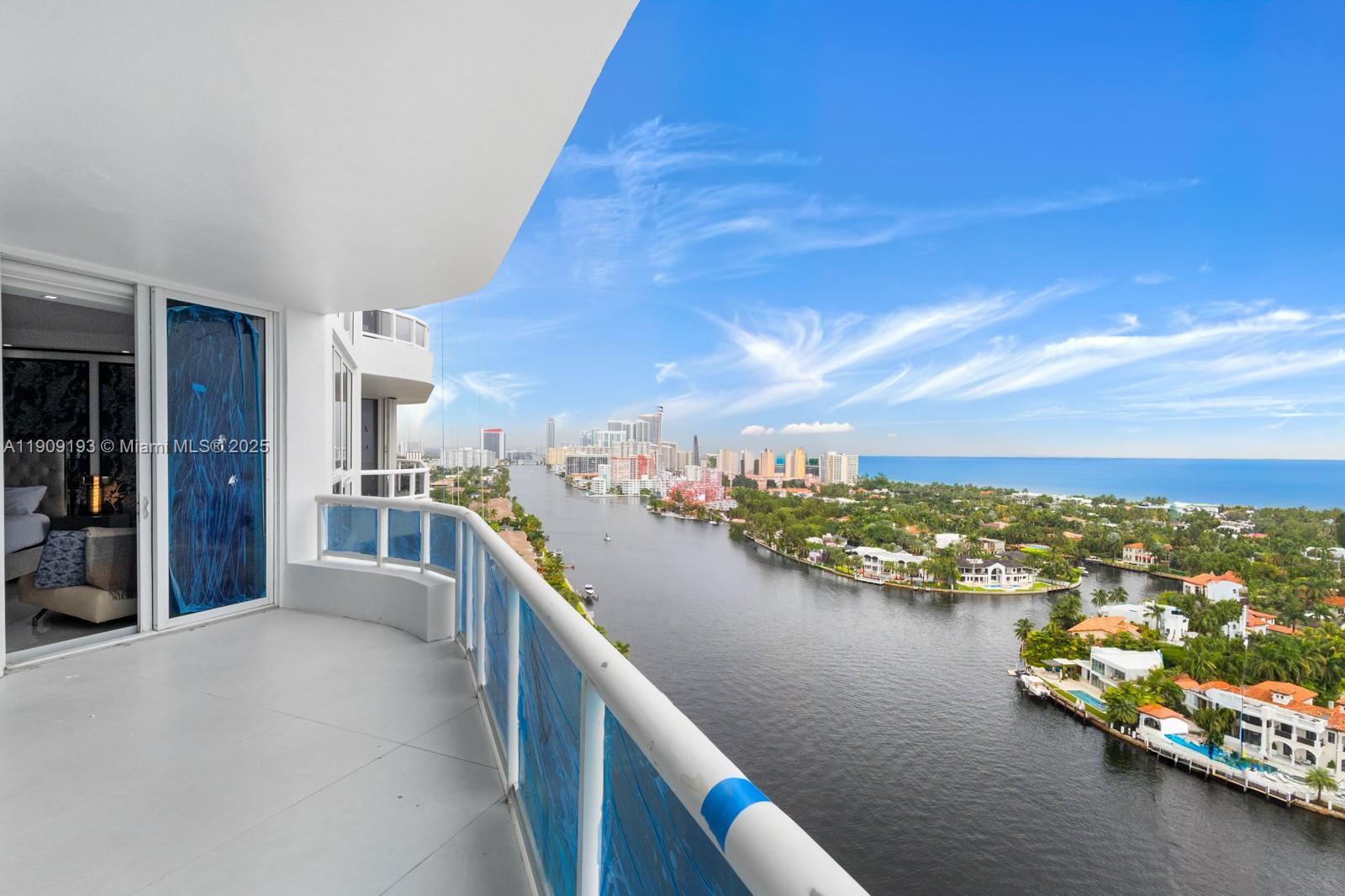 Photo of 3801 207th St  #2002, Aventura, Florida, 33180 - 