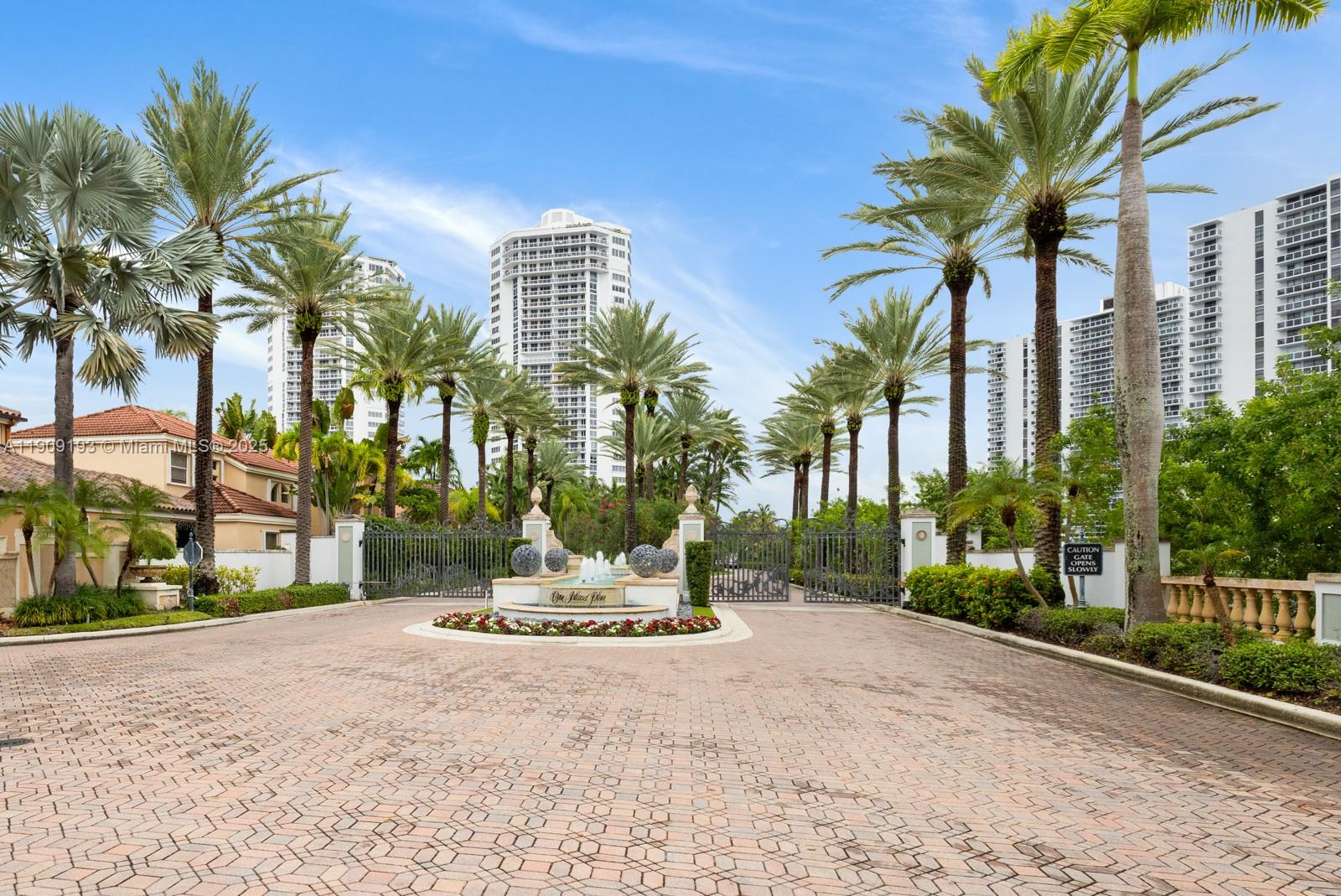 Photo of 3801 207th St  #2002, Aventura, Florida, 33180 - 