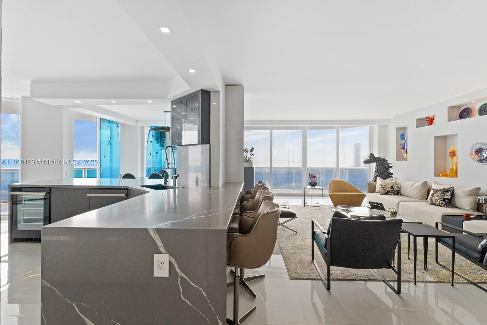 Photo of 3801 207th St  #2002, Aventura, Florida, 33180 - 