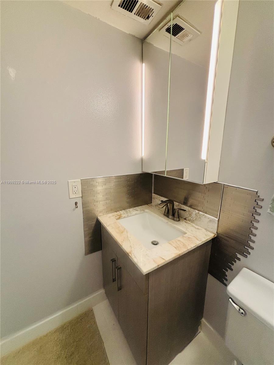 Photo of 1817 Ocean Dr  #622, Hallandale Beach, Florida, 33009 - 