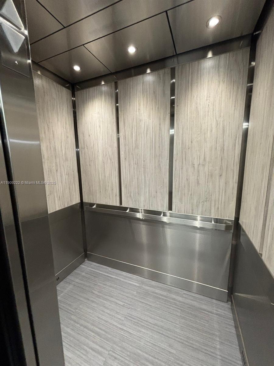 Photo of 1817 Ocean Dr  #622, Hallandale Beach, Florida, 33009 - 