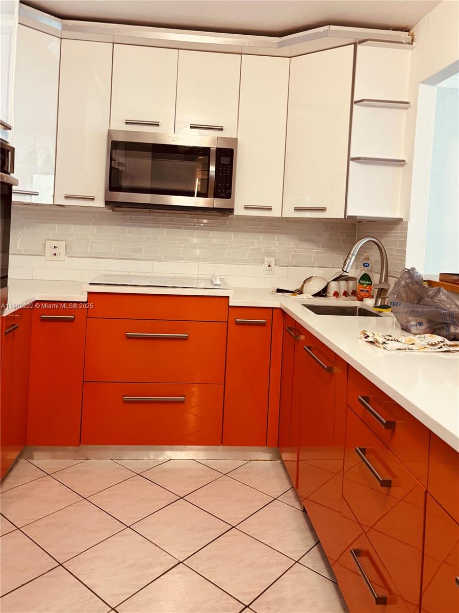 Photo of 1817 Ocean Dr  #622, Hallandale Beach, Florida, 33009 - 