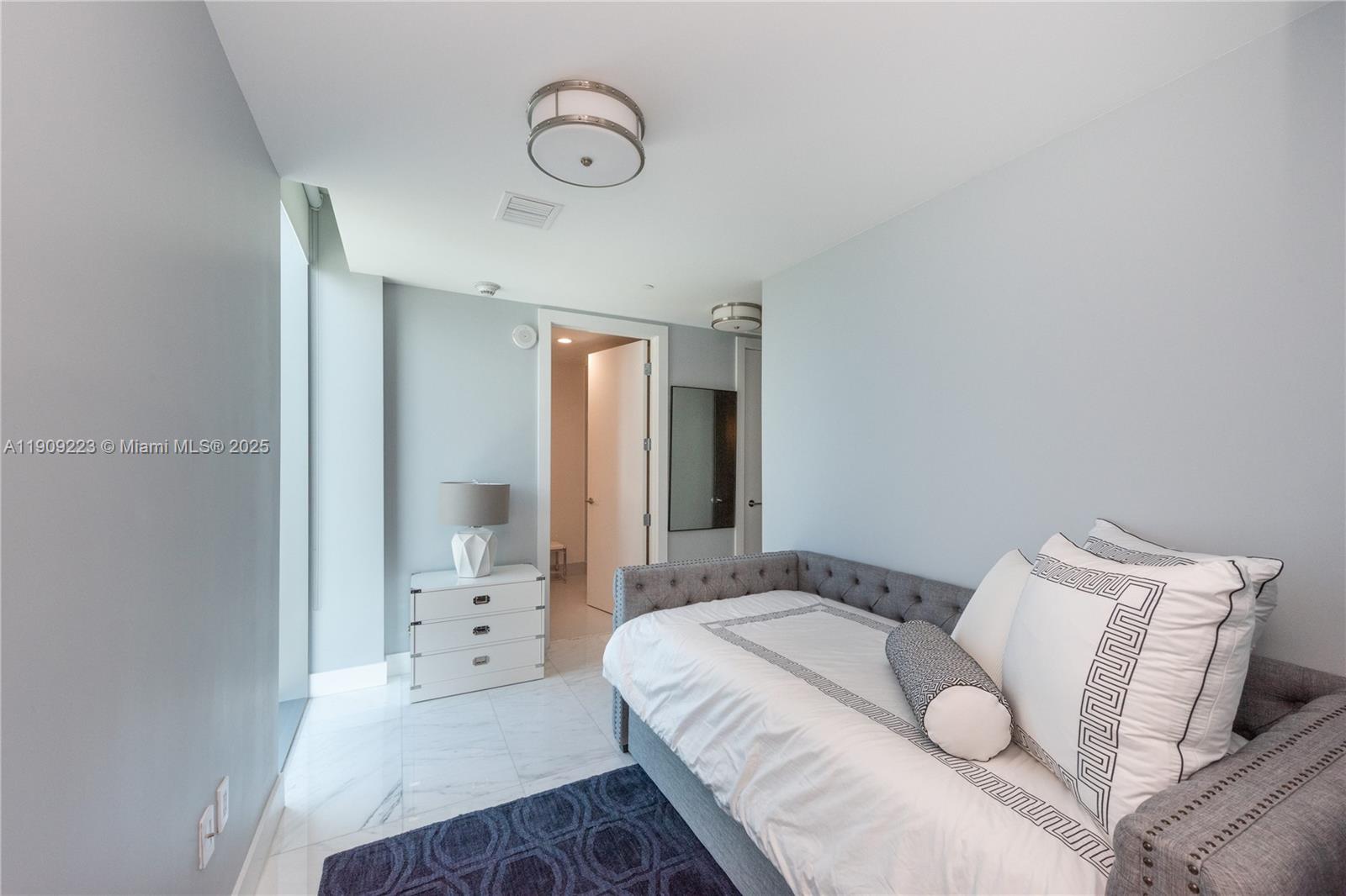 Photo of 17475 Collins Ave #701, Sunny Isles Beach, Florida, 33160 -