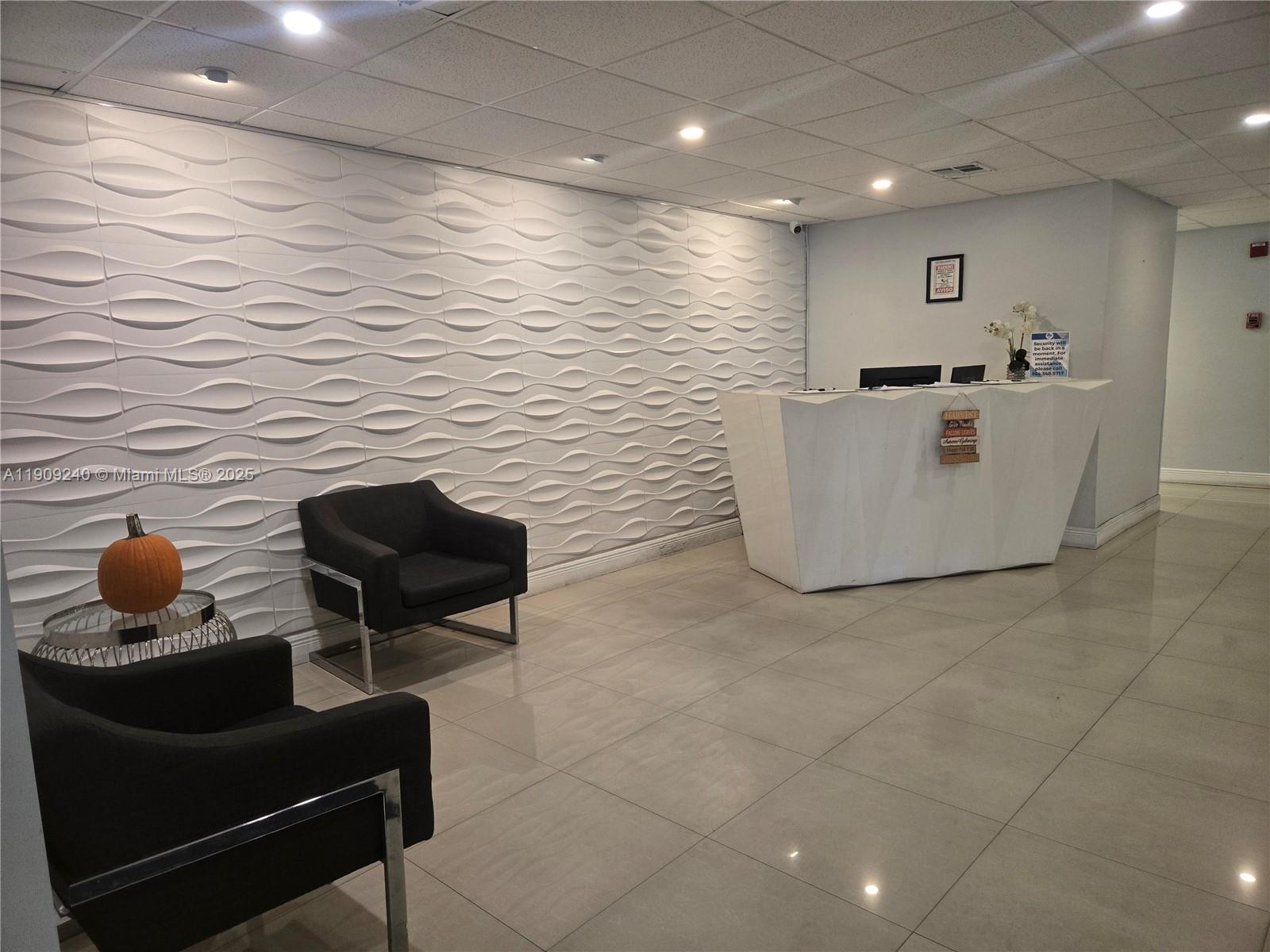 Photo of 1600 Ocean Dr #4I, Hollywood, Florida, 33019 -