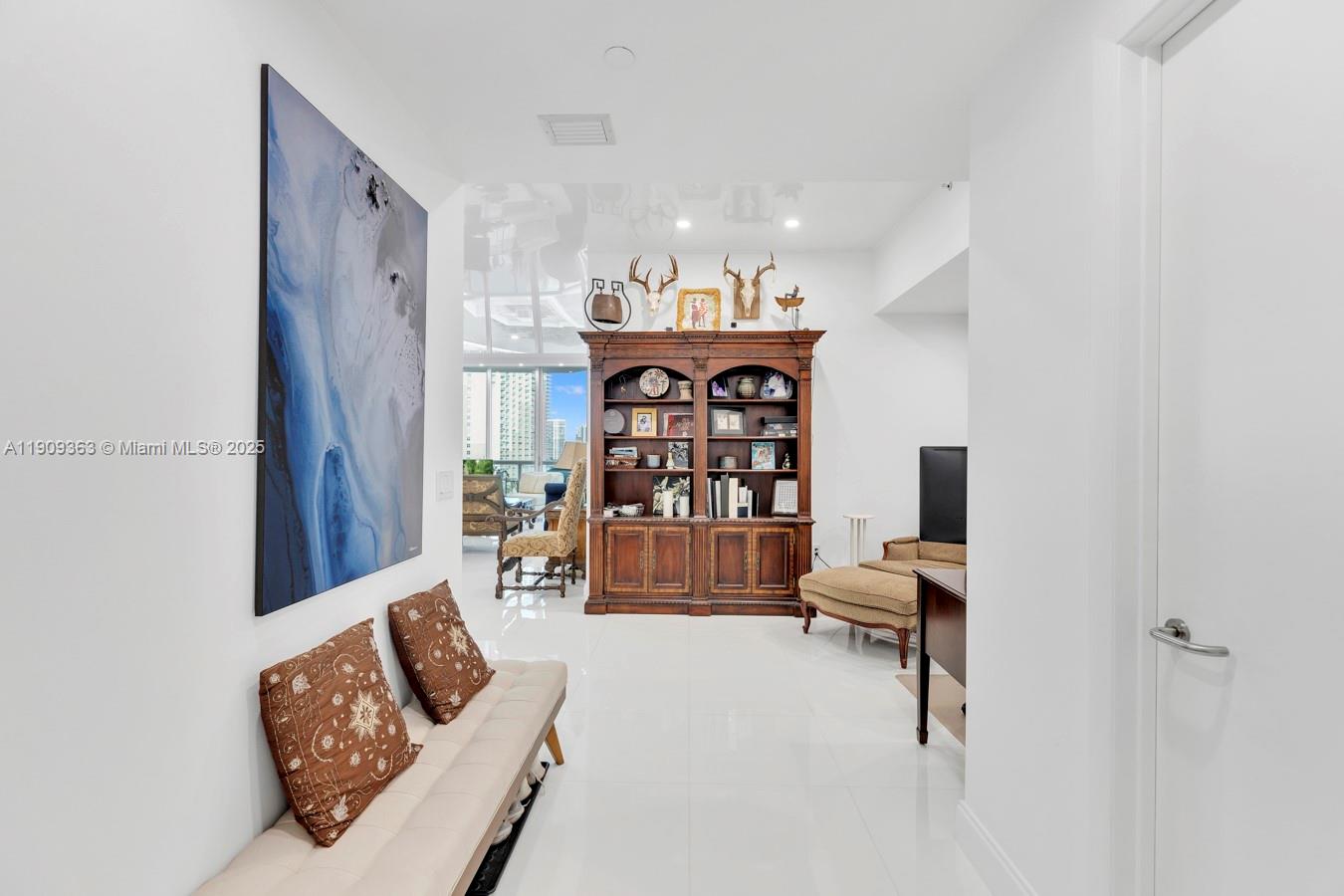 Photo of 3131 188th St #2-1004, Aventura, Florida, 33180 -