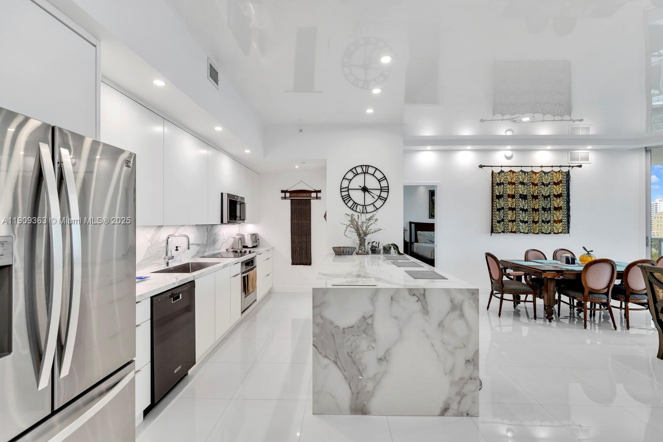 Photo of 3131 188th St #2-1004, Aventura, Florida, 33180 -