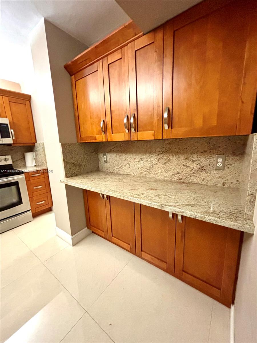 617B 2 / 2 1132 sq. ft. $ 2025-11-06 0 Photo