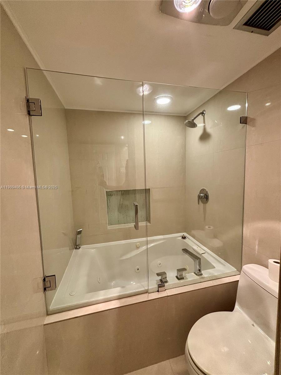 617B 2 / 2 1132 sq. ft. $ 2025-11-06 0 Photo