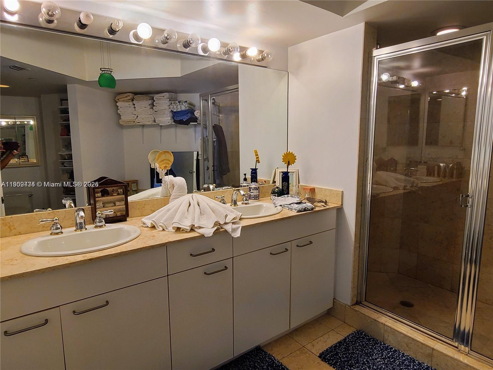 Photo of 21055 Yacht Club Dr #1602, Aventura, Florida, 33180 -
