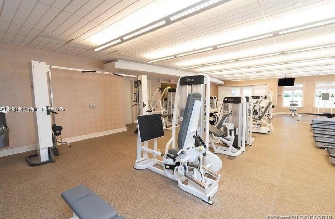 Photo of 19900 Country Club Dr  #318, Aventura, Florida, 33180 - 