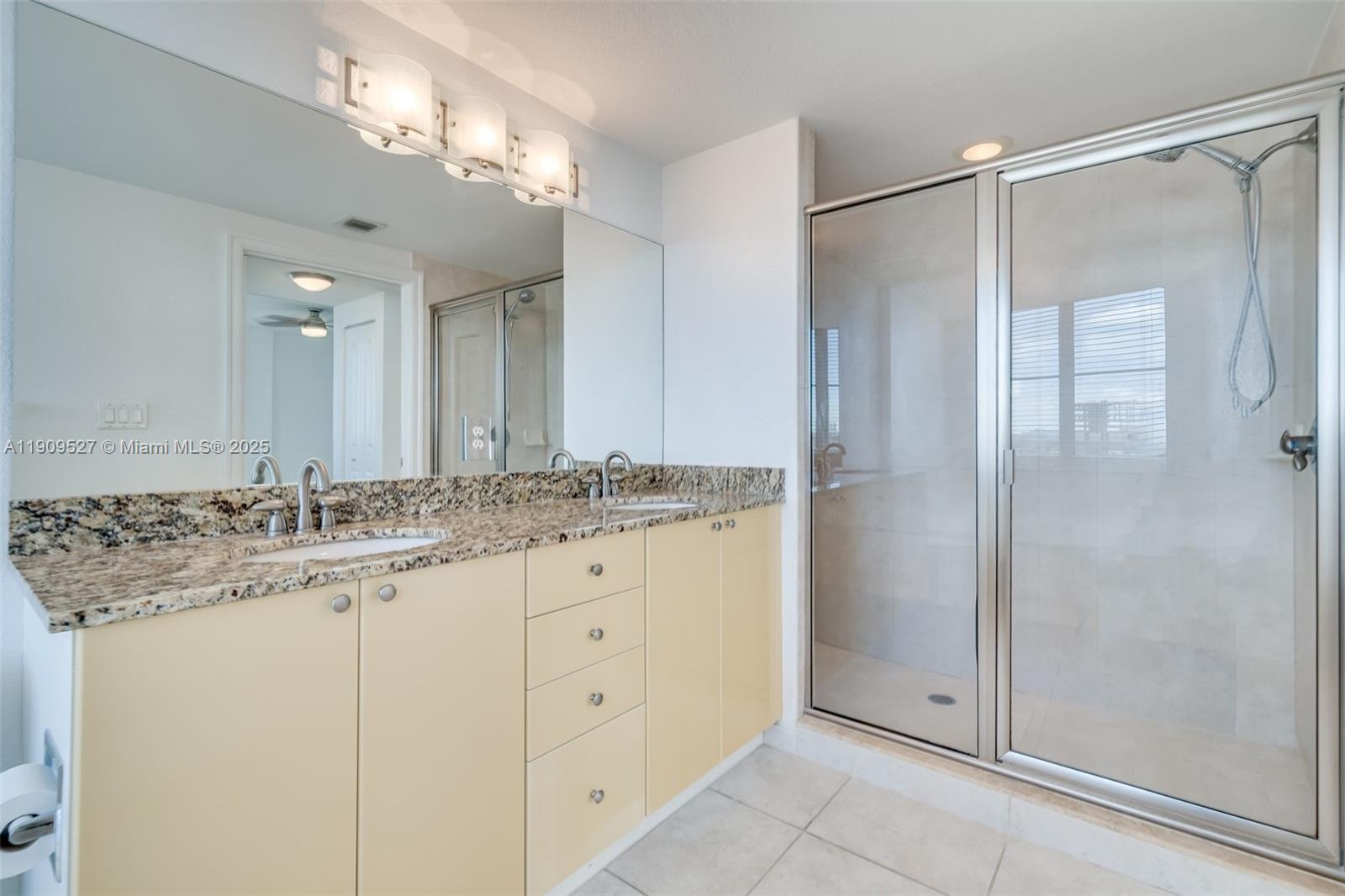 Photo of 1830 Radius Dr  #823, Hollywood, Florida, 33020 - Master bathroom with walk in shower